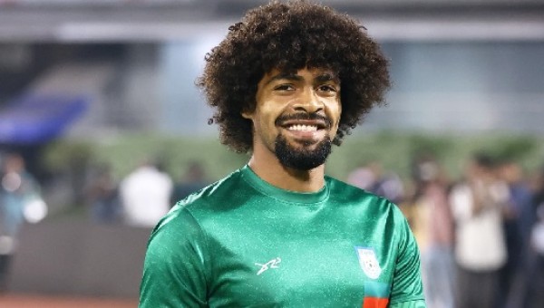 ফুটবলার হামজা চৌধুরী